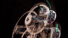 Kontejner postaje 'dom' stoljetnim orguljama pretvorenim u robotsku instalaciju