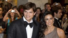 Ljubav Ashtona Kutchera i Demi Moore obilježila je najveća tragedija