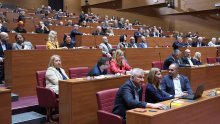 Zastupnici dali 'zeleno svjetlo' za novo kazneno djelo, kažnjavat će se podmićivanje zastupnika