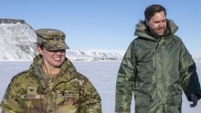 Pentagon smijenio zapovjednicu baze na Grenlandu jer se suprotstavila Vanceu