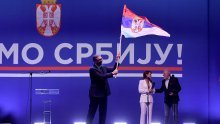 Vučić od institucija traži da osiguraju mir i red u Srbiji: Svi smo mi ćaci