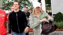 Michael Schumacher helikopterom prebačen u Švicarsku, poznato i zašto
