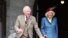 Kako su se samo uskladili: Kralj Charles i Camilla ovako odjeveni privukli su sve poglede