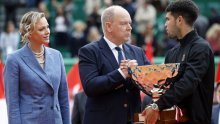 Šarmantni uvojci: Princeza Charlene ima novu frizuru kao stvorenu za proljeće