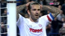 Čudesni Livaja izdržao tri duela pa se hvatao za glavu kad Durdov nije zabio. Pogledajte šansu