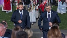 HDZ-ov gradonačelnik Đakova Mandarić predao potpise za kandidaturu