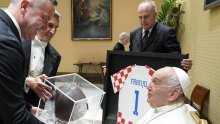 HNS se oprostio od pape Franje koji je prošle godine u Vatikanu primio Vatrene