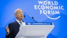 Klaus Schwab podnio ostavku na mjesto predsjednika Svjetskog gospodarskog foruma