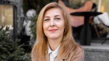 Evo o koje tri stvari moraju razmisliti žene u srednjim godinama prije estetskih zahvata