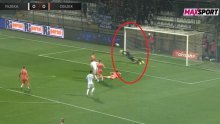 Ovo morate vidjeti; ne znamo što je bolje, akcija Fruka ili obrana Malenice