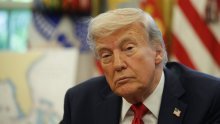 Trump ne odustaje: Na dan kanadskih izbora zagovara aneksiju Kanade