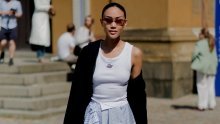 Midi suknje drmaju scenom ovog proljeća, a Zara ima hit model koji pristaje svakom obliku tijela