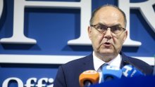 Schmidt: Obustavljam sve isplate Dodikovoj stranci, prednjači u kršenju ustavnog poretka