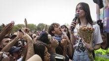 Od opsesivnih fanova pobjegla je u buku: Upoznajte Ethel Cain, trans kraljicu top lista