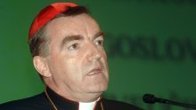 Kardinal Bozanić otputovao u Rim na sprovod i konklavu