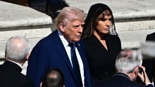 Od štikli Melanije Trump do debakla Talijanke: Ovo su najveće modne greške na papinom sprovodu