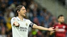 Navijači Barcelone rugaju se Modriću; evo što pišu nakon El Clasica