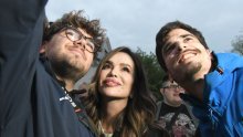 Severina potegnula do Virovitice i dočekala srpske studente koji trče do Belgije