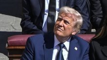 Ne zamara se pravilima: Kako je Donald Trump prekršio prekršio stroga pravila odijevanja