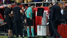Navijači Barcelone su čestitali Realu, a utakmica nije bila završila; pogledajte o čemu se radi