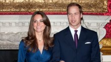 Kate Middleton sve je oduševila haljinom na objavi zaruka, ali rijetko tko zna da je nije nosila samo jednom