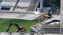 Bageri 'zajašili' po stadionu u Kranjčevićevoj; Boban i Zajec uz Tomaševića na otvorenju