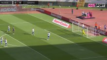 Pogledajte bizaran gol kojim je Dinamo poveo protiv Hajduka; opet je Lučić krivac