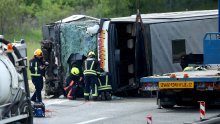 Strašna nesreća na A3: Uhićeni vozači automobila i autobusa; Policija: Nije bilo srne na cesti