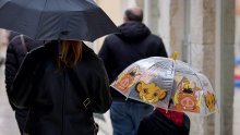 Stigla promjena vremena, pljuskovi i kiše cijeli tjedan. Evo kad se vraća sunce