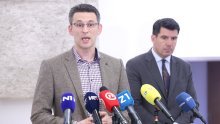 Petrov i Grmoja (Most): Pritiskom na državnu vlast spojiti Metković do autoceste