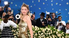 Kritike je nisu obeshrabrile: Gigi Hadid dobro je znala zašto je ova haljina dobar izbor