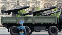 Ovo oružje Putin je prvi put pokazao na paradi, pogledajte čime se sve Rusija pohvalila