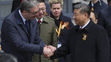Vučić Xi Jinpingu: Želim vas obavijestiti da sam pobijedio obojenu revoluciju