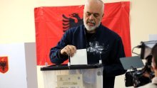 Edi Rama opet pobjeđuje na izborima u Albaniji