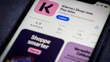 Klarna je među prvima ljude zamijenila chatbotovima. Sad se vraća – ljudima