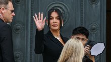 Kim Kardashian na suđenje stigla s nakitom vrijednim više od 7 milijuna dolara