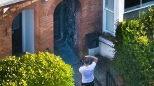Policija uhitila 21-godišnjeg Ukrajinca zbog podmetanja požara na kući britanskog premijera