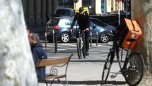 'Studenti bi radili kao dostavljači ili taksisti, ali tvrde da aplikacije diskriminiraju Hrvate'