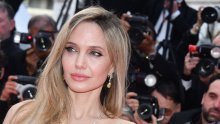 Angelina Jolie stigla u Cannes pa doživjela – prosidbu