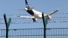 Lufthansin avion letio 10 minuta na autopilotu nakon što se kopilot onesvijestio, pilot bio u WC-u