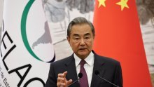 Peking kritizirao Dansku, a sad se sastali ministri da popeglaju odnose