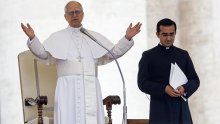 Papa iznenadio i promijenio napisan govor: 'Ova situacija sve više zabrinjava...'
