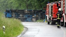 Prevrnula se cisterna s 9000 litara dizela: Prijeti opasnost od ekološkog incidenta
