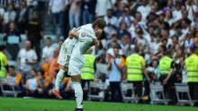 Pogledajte što je Real poklonio Modriću na sinoćnjem oproštaju