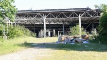 Bolnica koja to nikad nije bila: Desetljećima korištena kao skladište za siću. Ovo su cijene