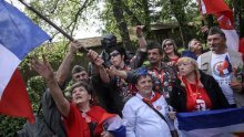 Crvene petokrake, beretke i odličja SFRJ-a: Tisuće na proslavi Titova rođendana u Beogradu