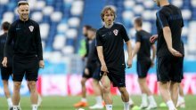 Ivan Rakitić otkrio o čemu je razgovarao s Lukom Modrićem