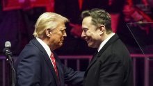 Burza odmah reagirala na okršaj Muska i Trumpa, dionice Tesle potonule