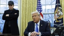 Burne reakcije nakon Muskovih optužbi: 'Što skriva Trumpova administracija? Imamo pravo znati je li predsjednik pedofil!'