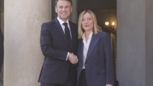 Macron stiže u Rim; Meloni će ga ugostiti na samitu 'pomirenja'